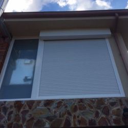 ventana vivienda barcelona