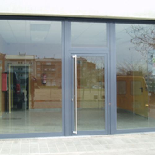 ventana vivienda barcelona