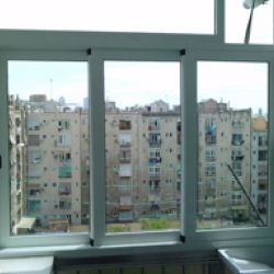 ventana vivienda barcelona