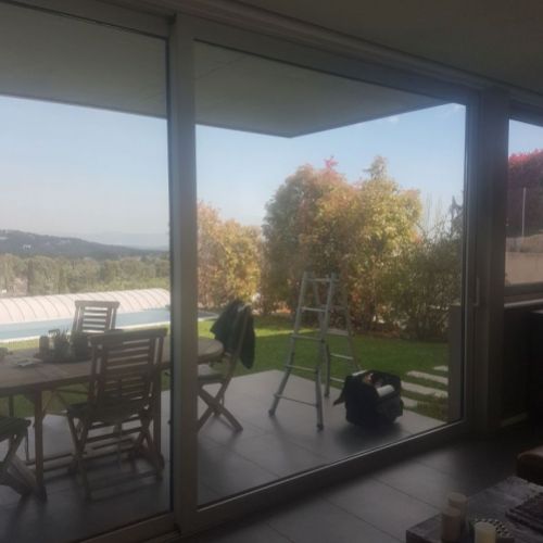 ventana vivienda barcelona