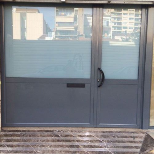 Puertas exteriores de aluminio Barcelona