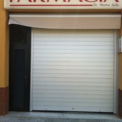 Puertas garaje de aluminio Barcelona