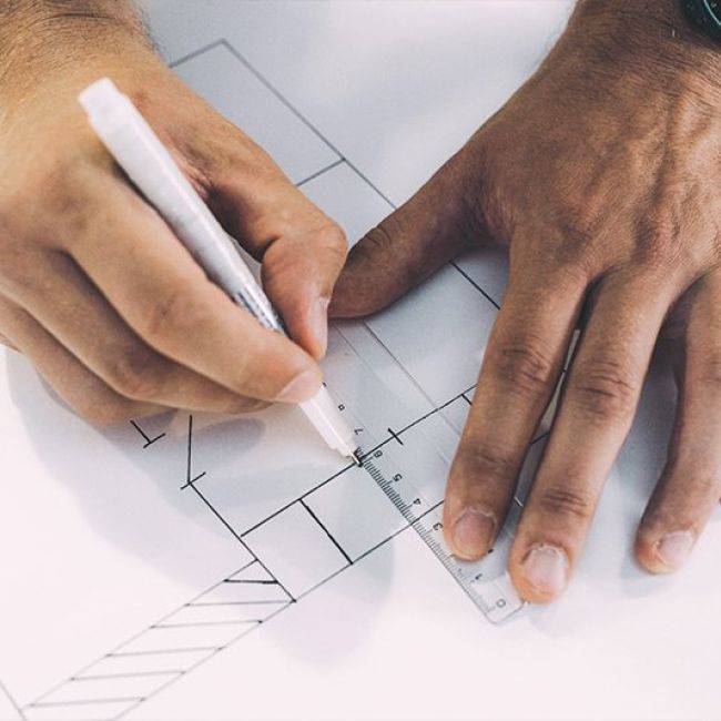 Disseny, fabricació i distribució d'estructures  d'alumini